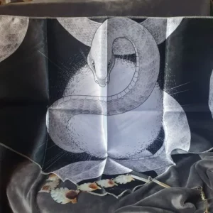 Foulard triangle - Serpent
